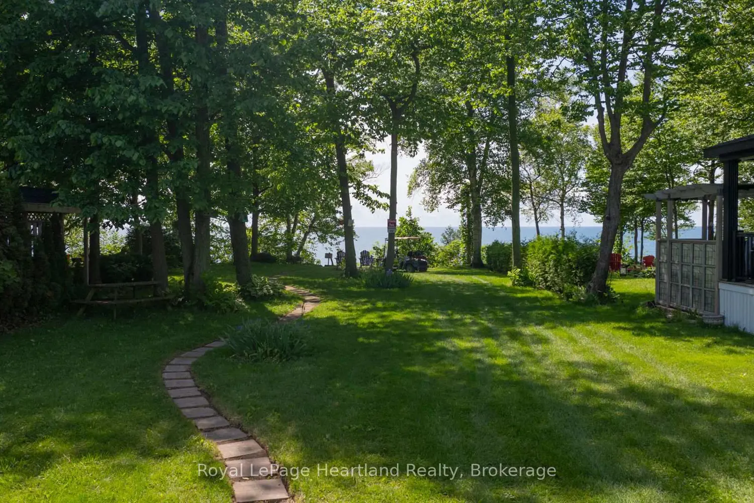 Additional image 5 of 77307 Bluewater Highway 49