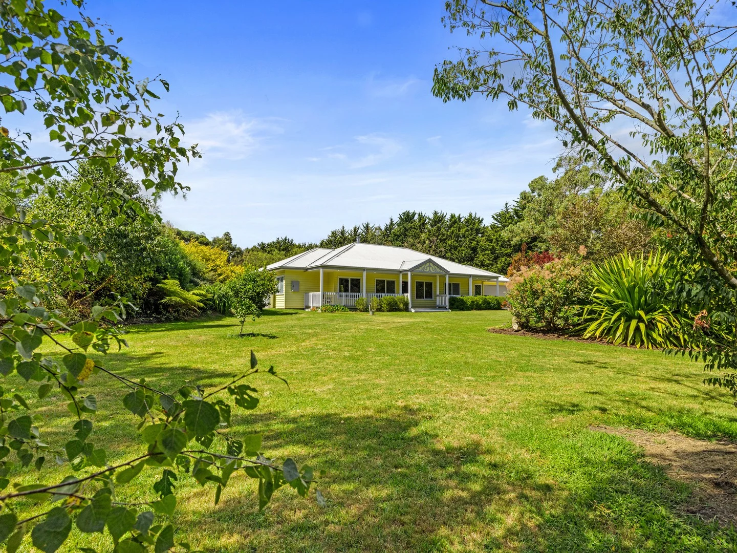 48 Desmond Road, Wattle Bank VIC 3995