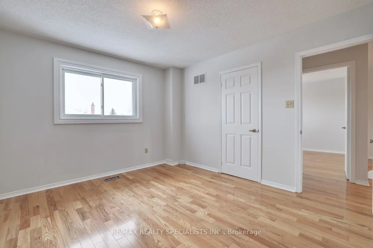 Additional image 10 of 4556 Wainscot Drive