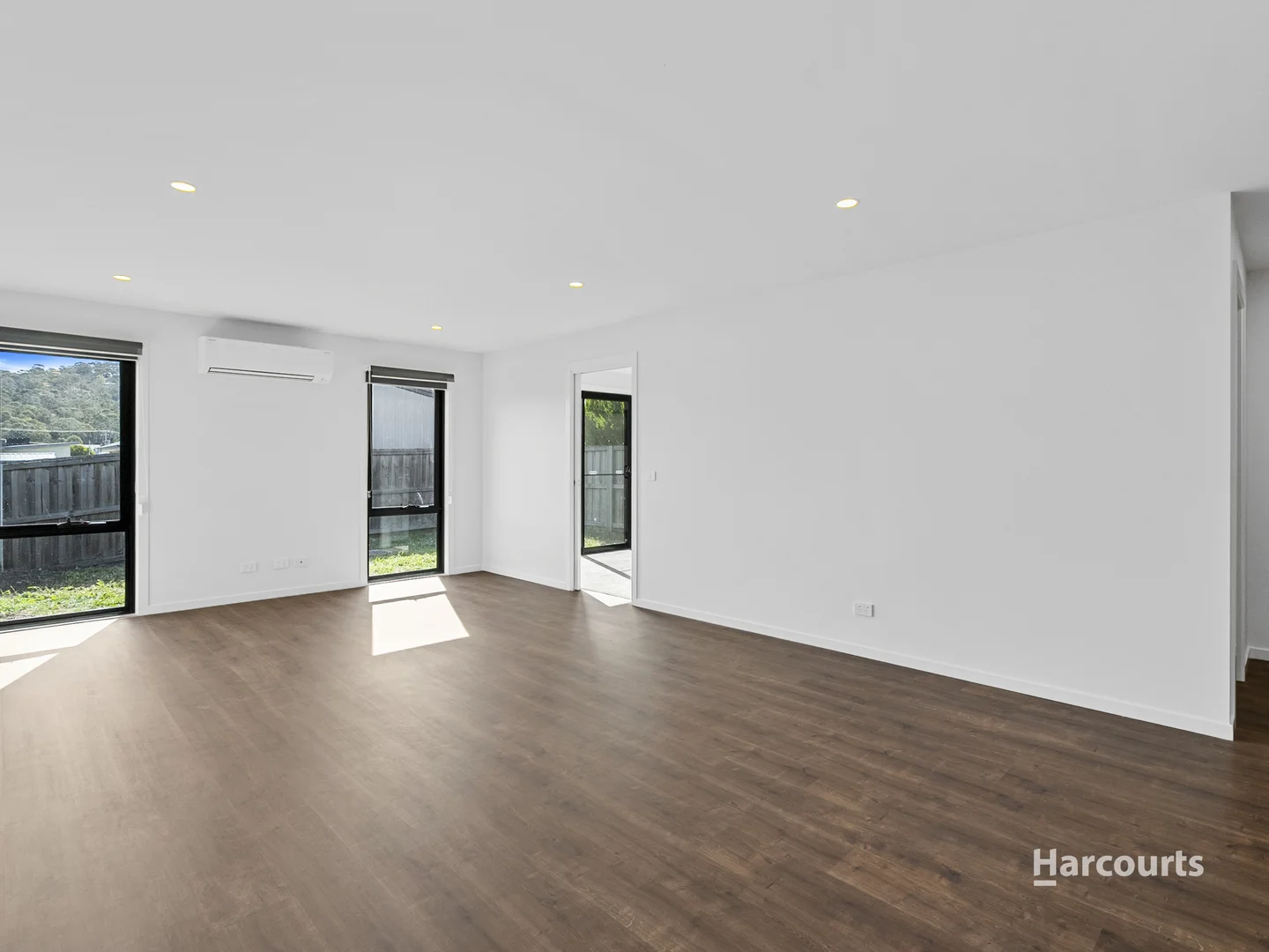 Additional image 4 of 2/3 Chevalier Street, Campania TAS 7026