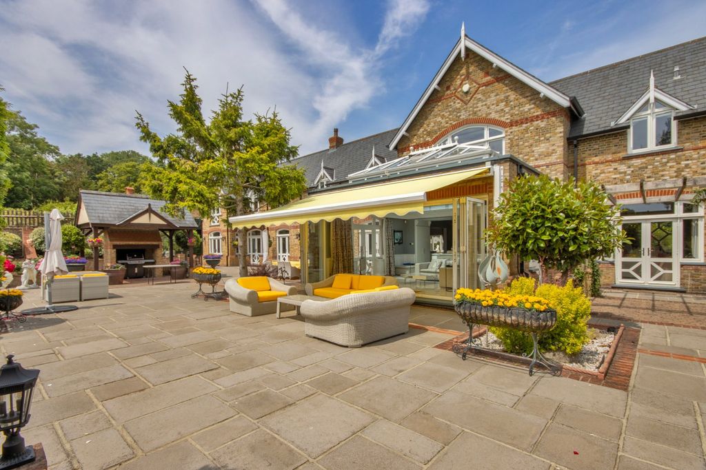Additional image 13 of 6 bed detached house for saleHome Farm, Kemnal Road, Chislehurst, Kent BR7