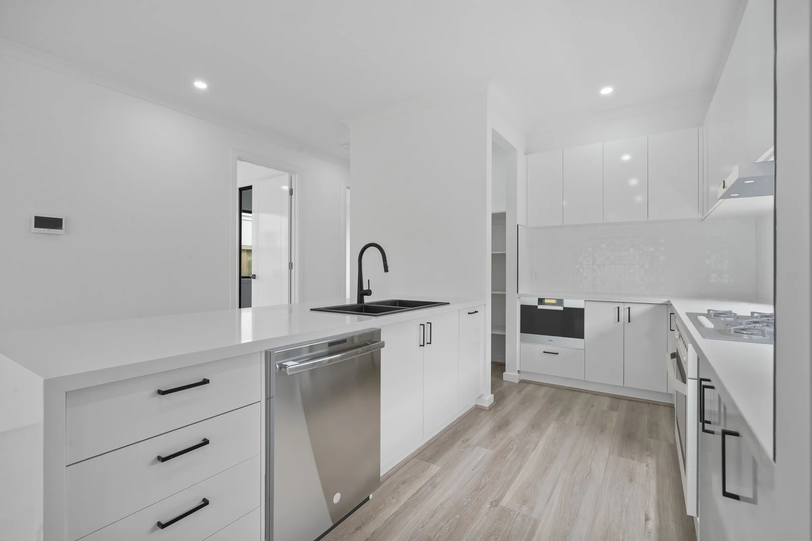 Additional image 3 of 19 Skyline Road, Fraser Rise VIC 3336