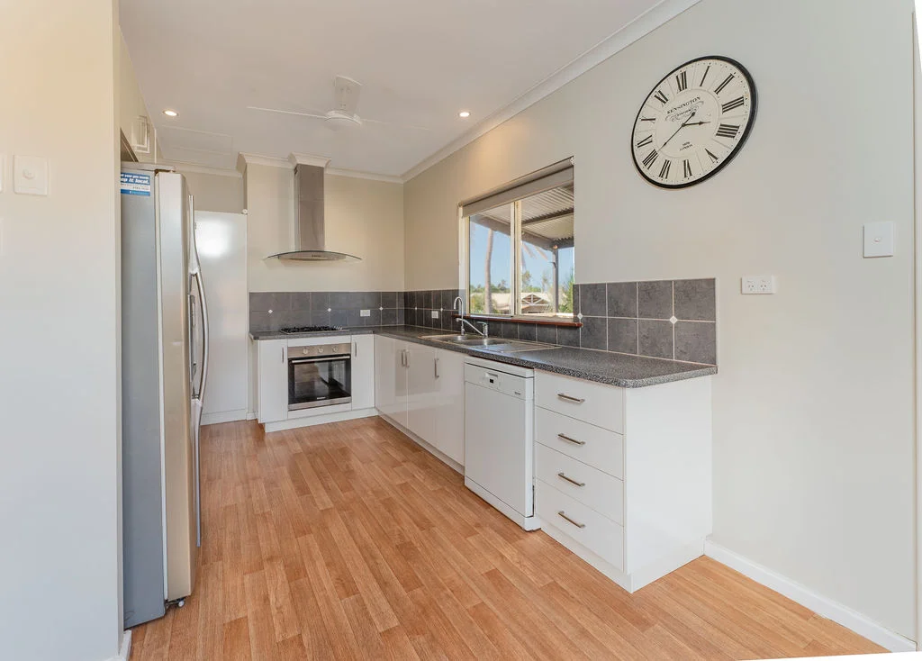 Additional image 16 of 19 Bruce Way, Point Samson WA 6720