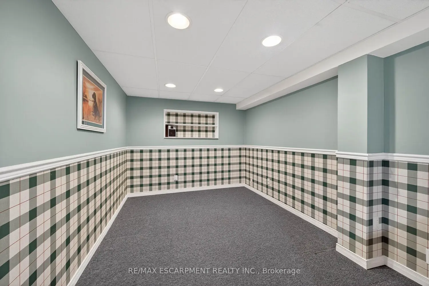 Additional image 16 of 156 Silverbirch Boulevard