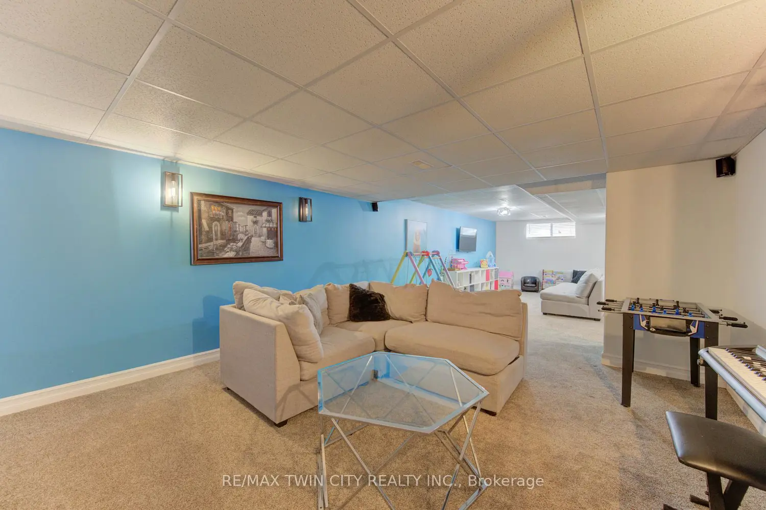 Additional image 16 of 21 West Tree Drive