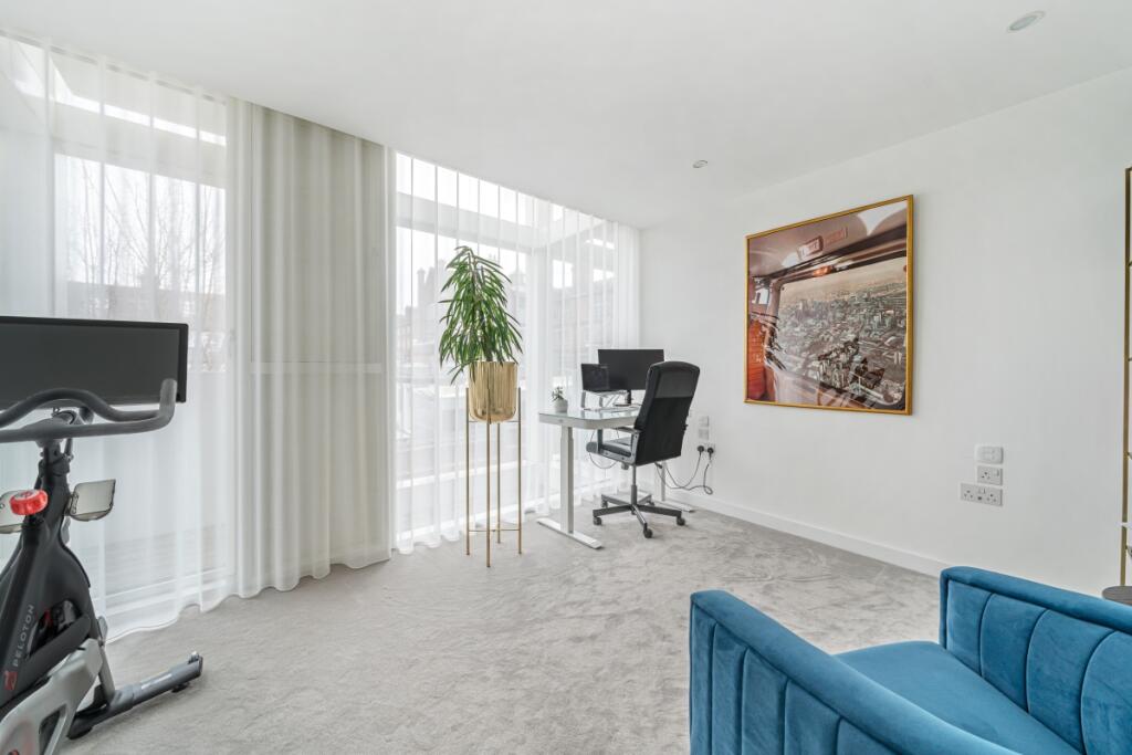 Additional image 10 of Gabriel Square St Albans AL1