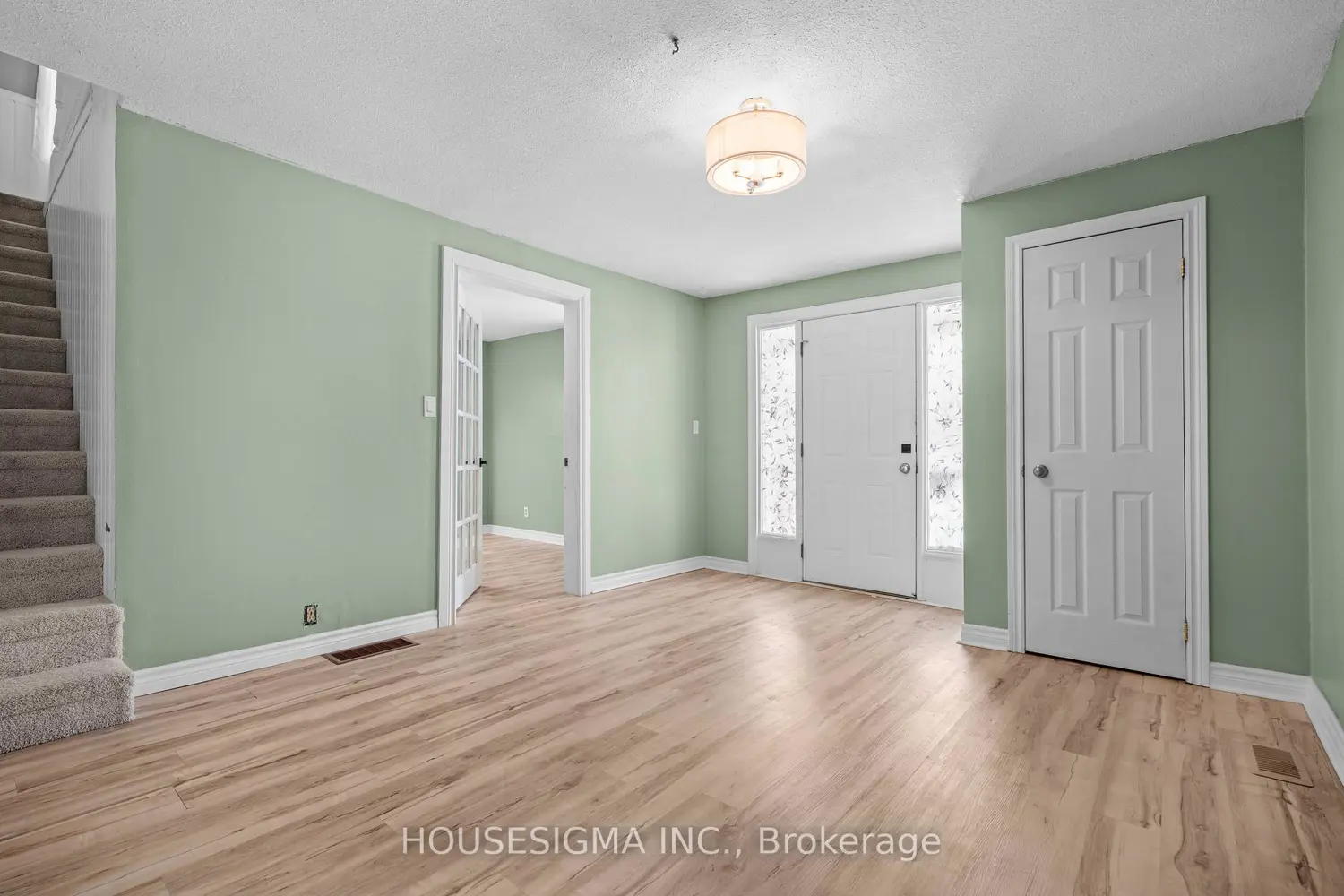 Additional image 6 of 16 Centre Street