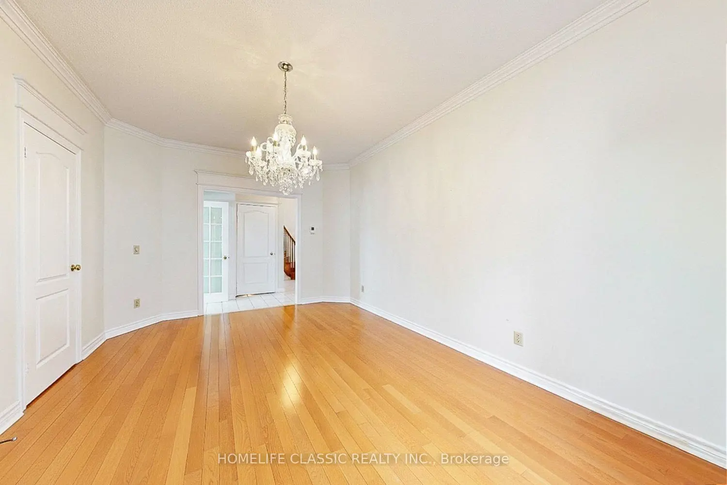 50 Oakhurst Drive photo 3