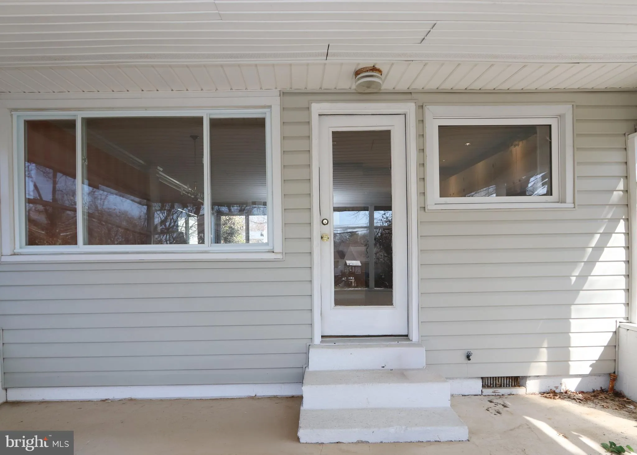 Additional image 32 of 38 S Dickens Road, Claymont, DE 19703