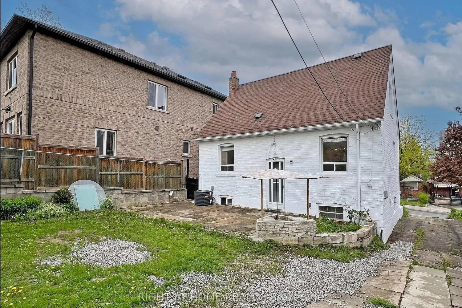 Additional image 9 of 1876 Keele Street