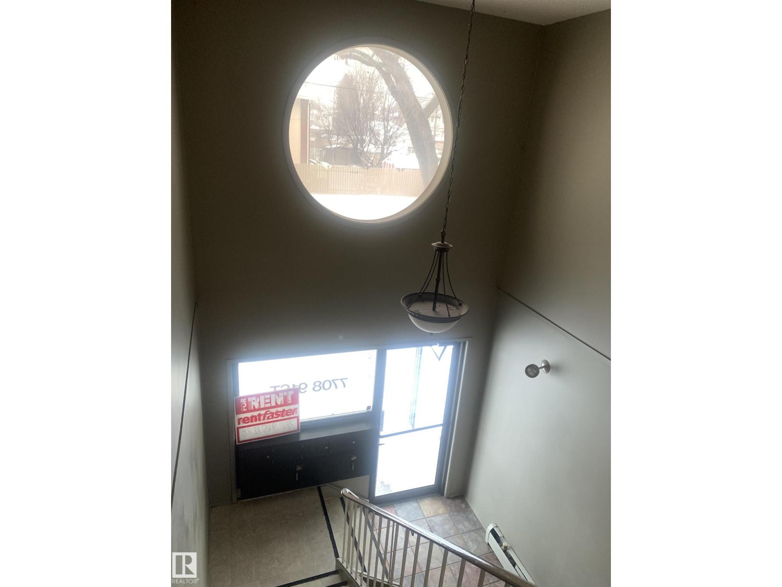 Additional image 3 of 7708 91 Street NW, Edmonton, AB, T6C4L7