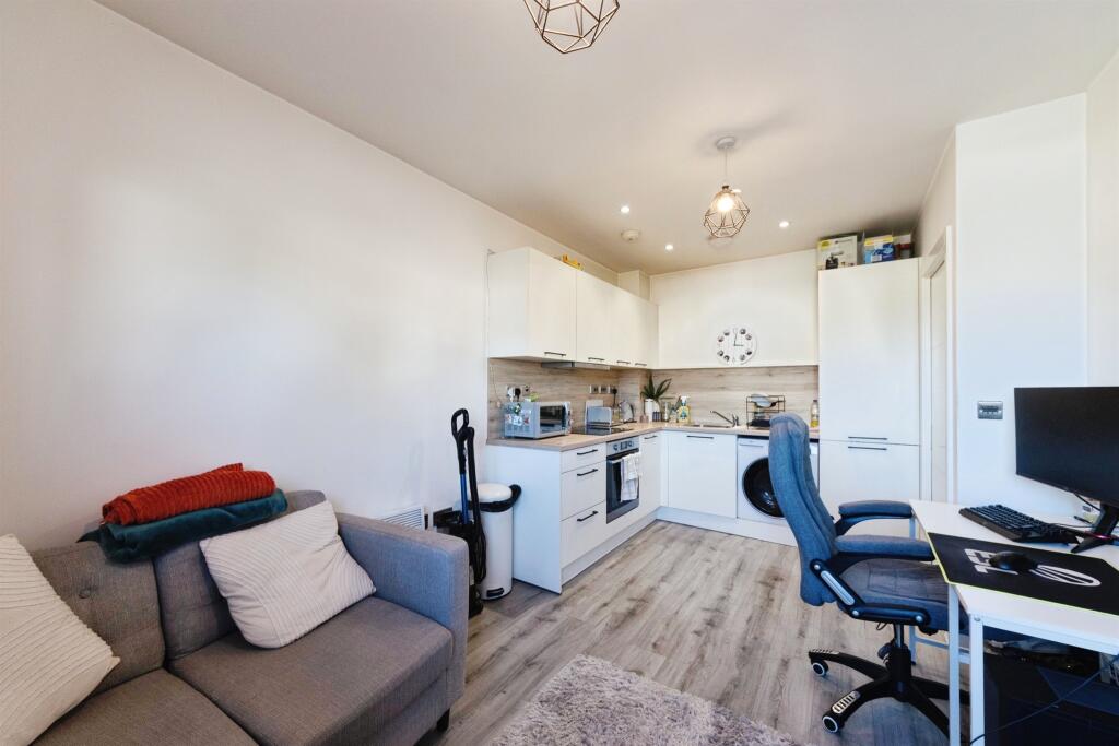 Additional image 5 of Wagon Lane, Birmingham