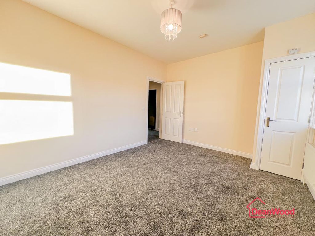 Additional image 15 of 2 bed flat for saleApt 5 Prospect Court, Woodbourne Road, Douglas, Isle Of Man IM1