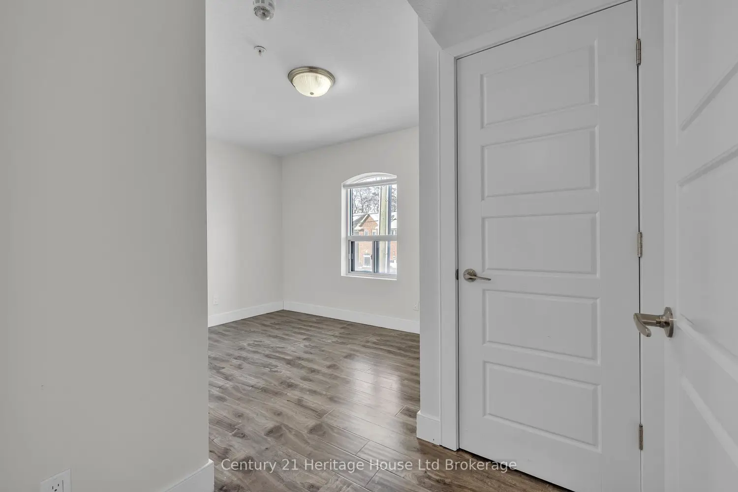 Additional image 13 of 34 Brock Street 201