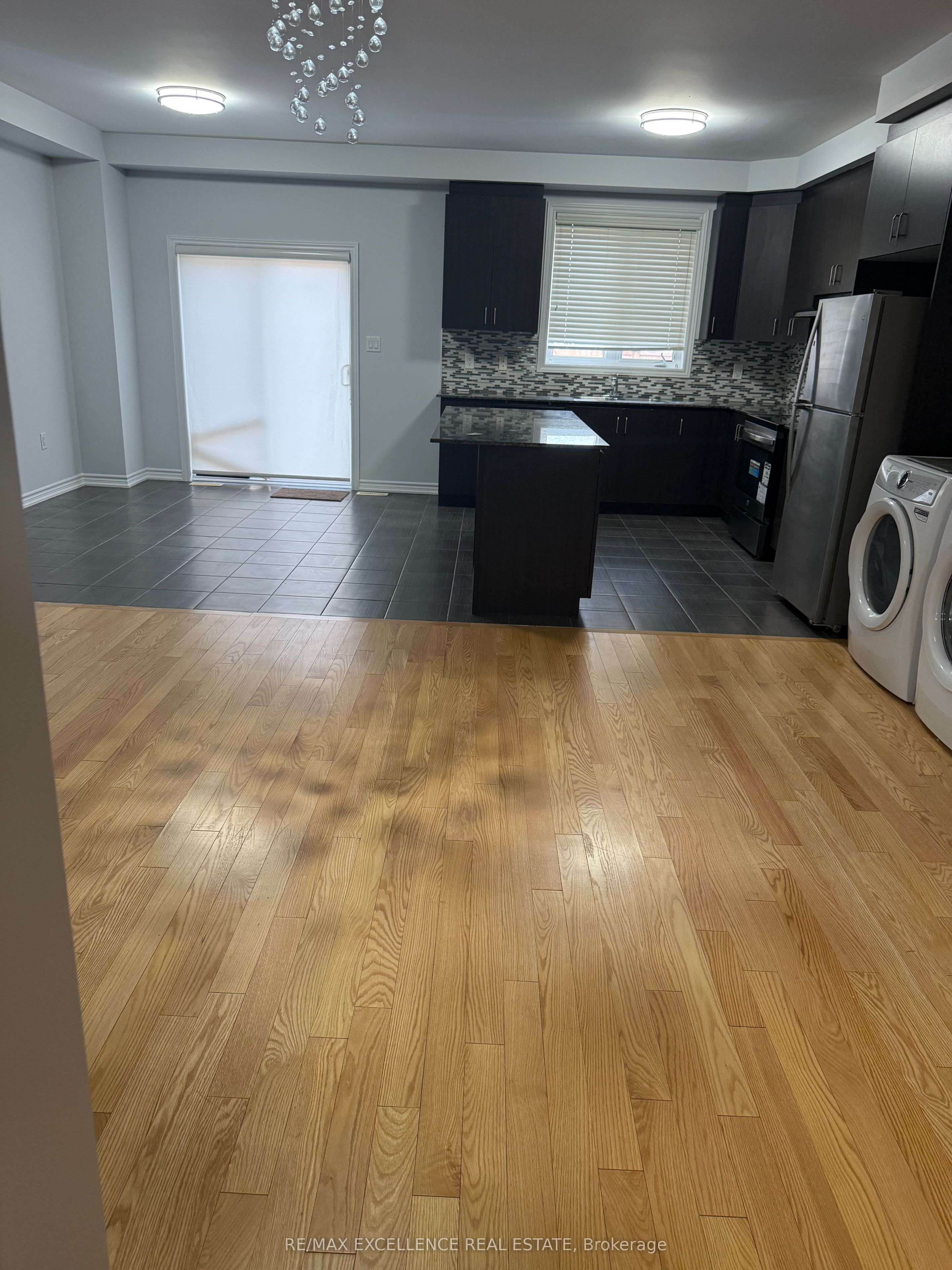 Additional image 2 of 25 Sail Road, Brampton, ON, L7A 0G1