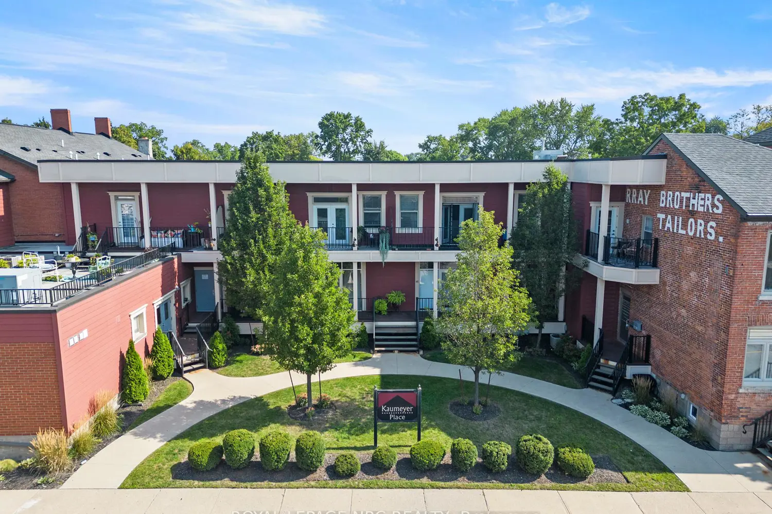 Additional image 15 of 3710 Main Street 106