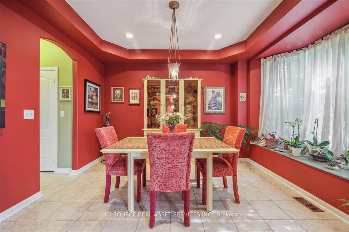 Additional image 4 of 40 Maldives Crescent, Brampton, ON, L6P 1L3