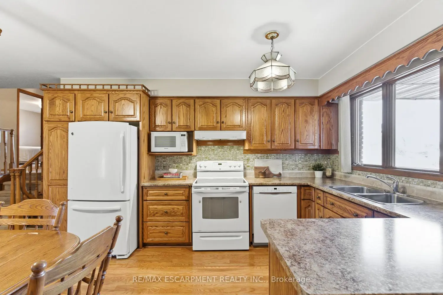 Additional image 6 of 1235 Barton Street