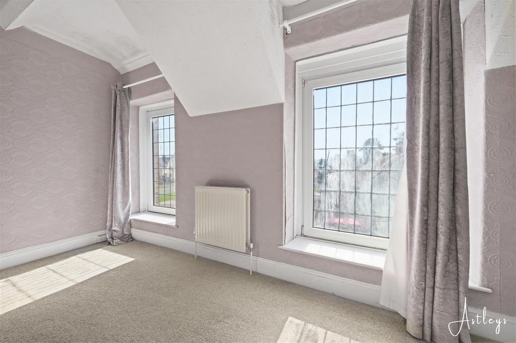 Additional image 11 of 2 bed detached house for saleLon Brynteg, Dwr Y Felin Road, Neath SA10