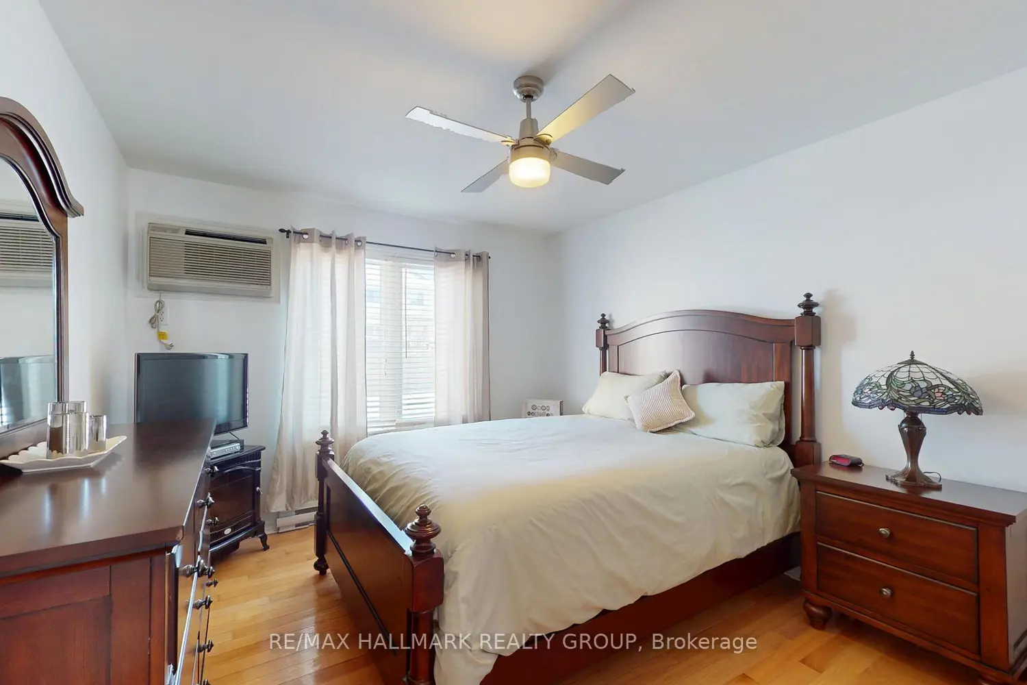 Additional image 8 of 237 Oak Street 1102