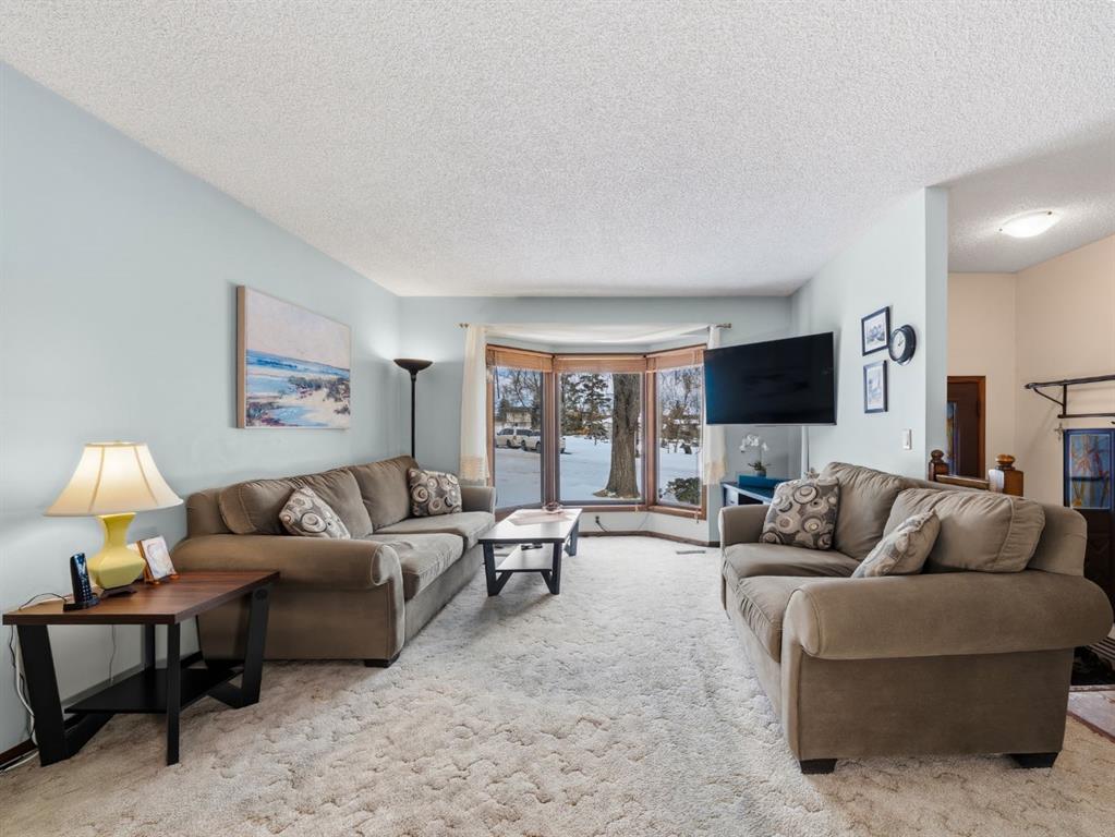 Additional image 5 of 19 Scenic Green NW, Calgary, AB, T3L 1A1