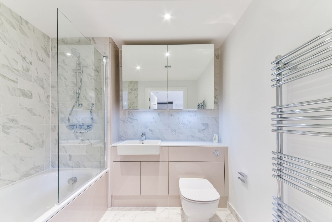 Additional image 5 of 1 Bed Flat, Walton Heights, SE17, N1 7GU