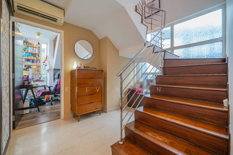 Additional image 3 of 510 East Coast Road