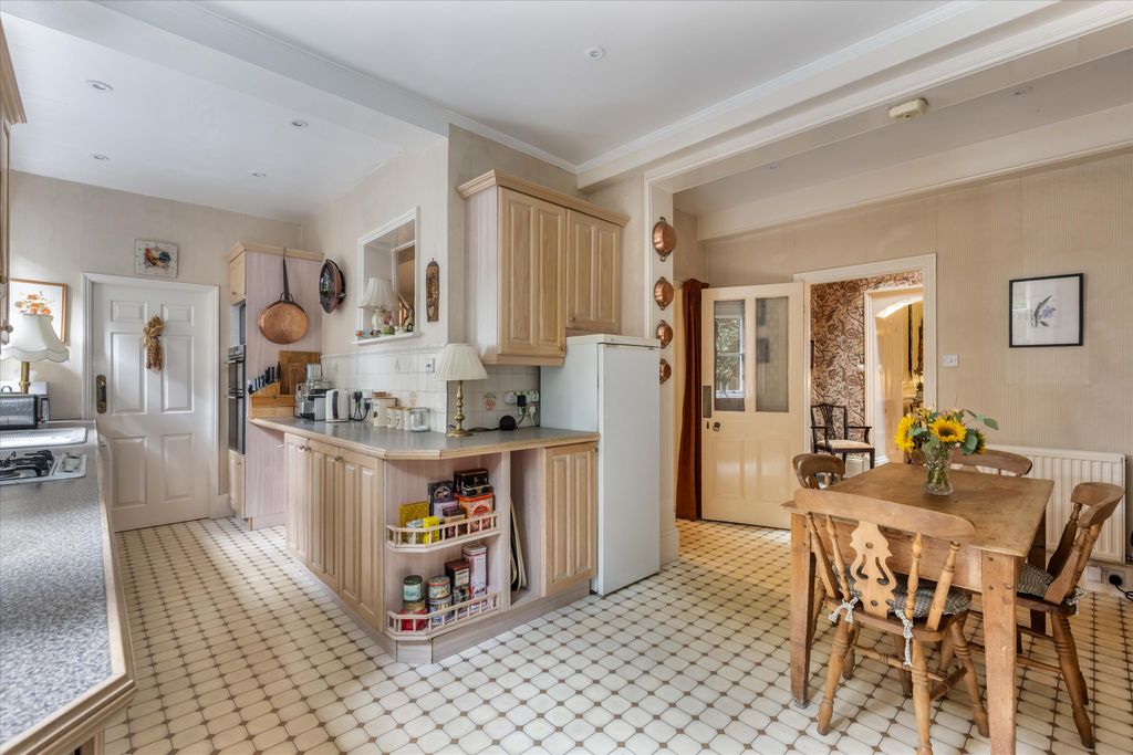 Additional image 10 of 11 bed detached house for saleHungershall Park, Tunbridge Wells, Kent TN4