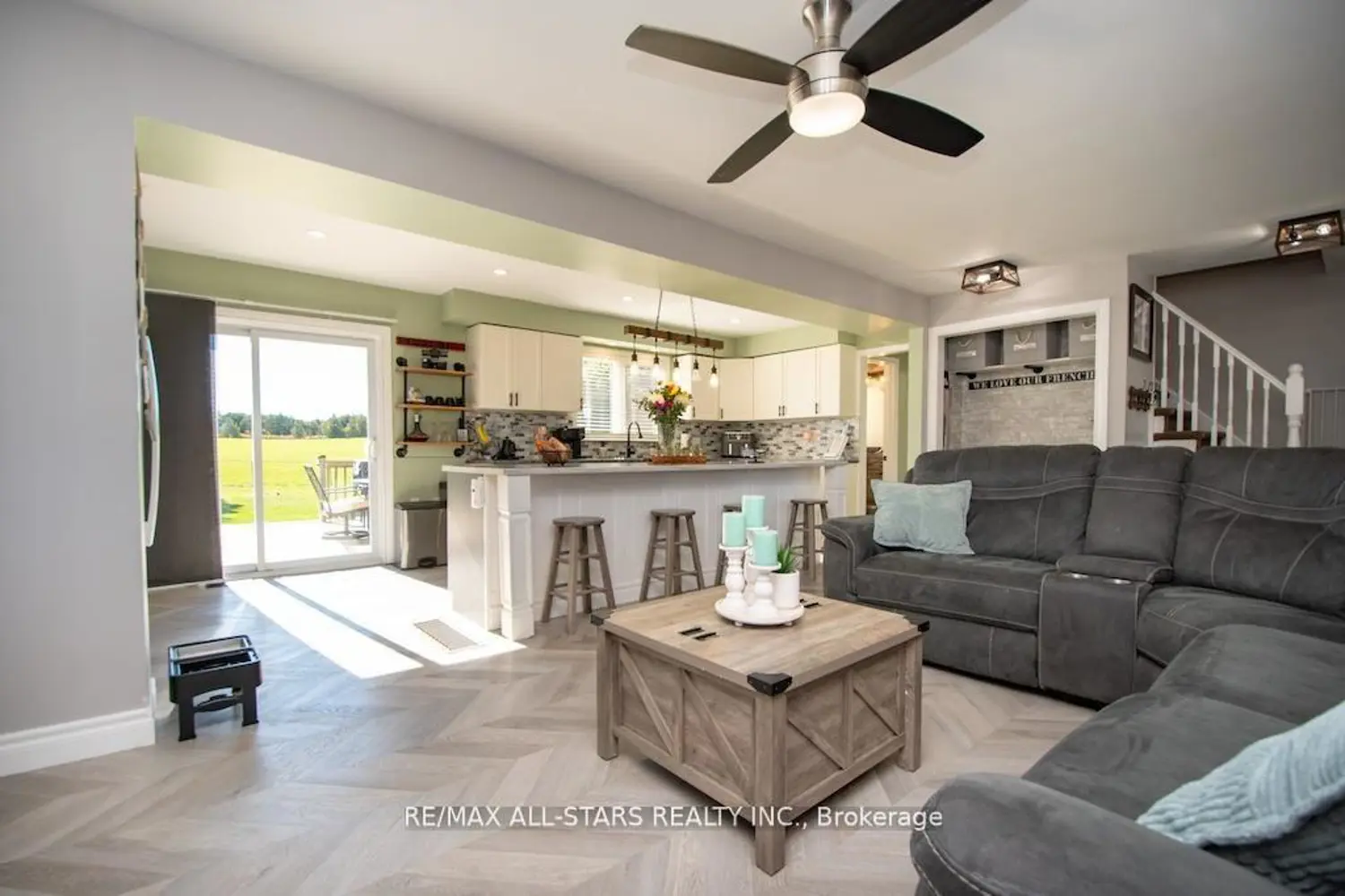 Additional image 6 of 1412 7A Highway