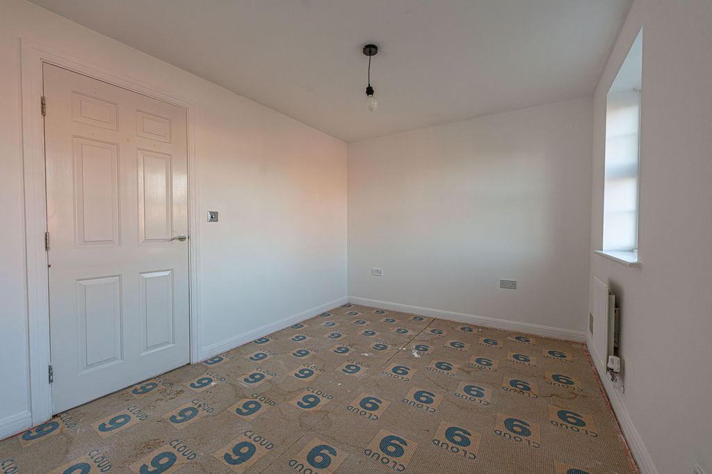 Additional image 21 of 4 bed terraced house for salePowis Close, Newport NP10