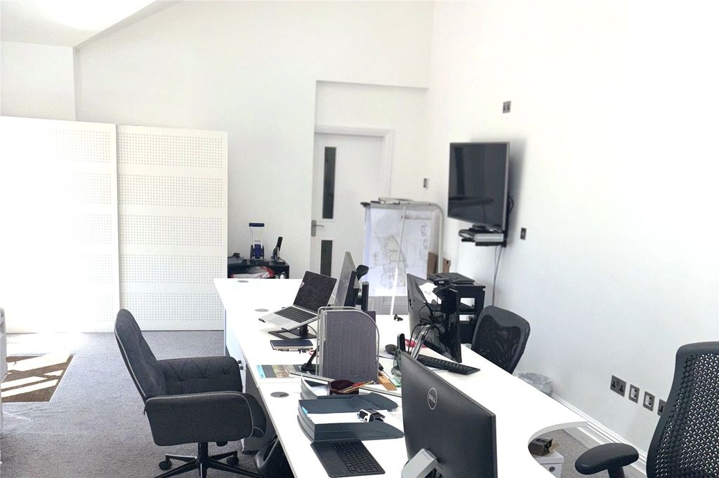 Additional image 11 of 6 bed detached house for saleHome Farm, Kemnal Road, Chislehurst BR7