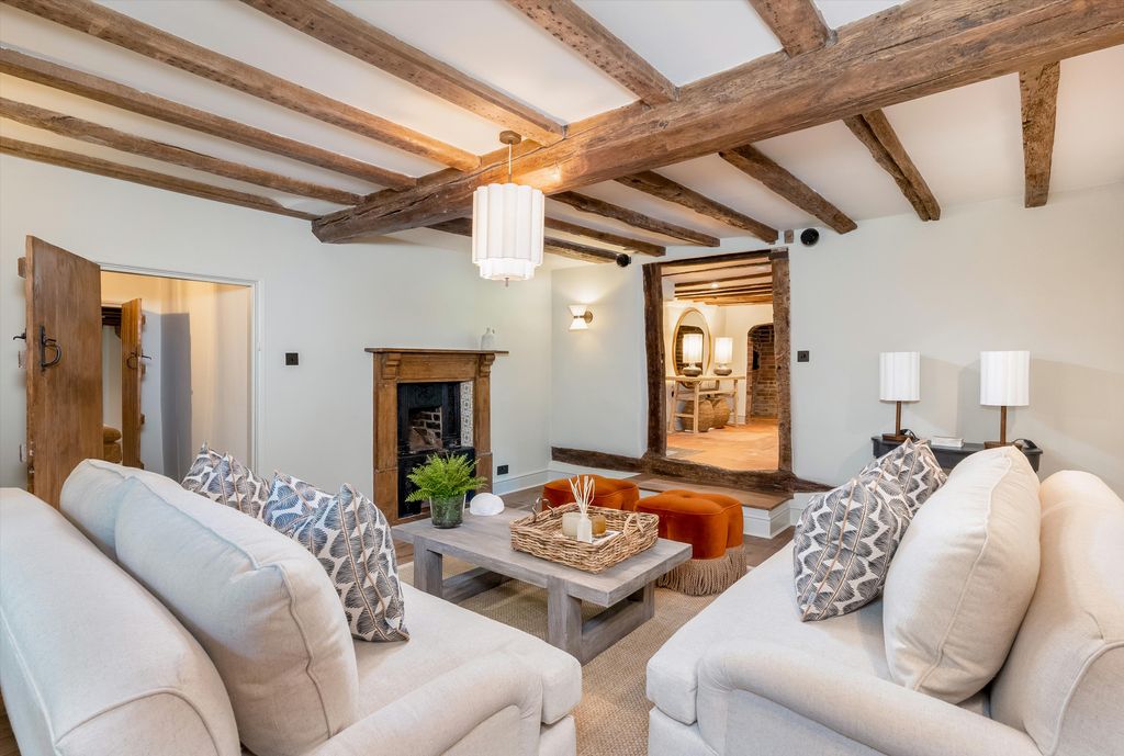 Additional image 3 of 5 bed detached house for saleOld Warwick Road, Rowington, Warwickshire CV35