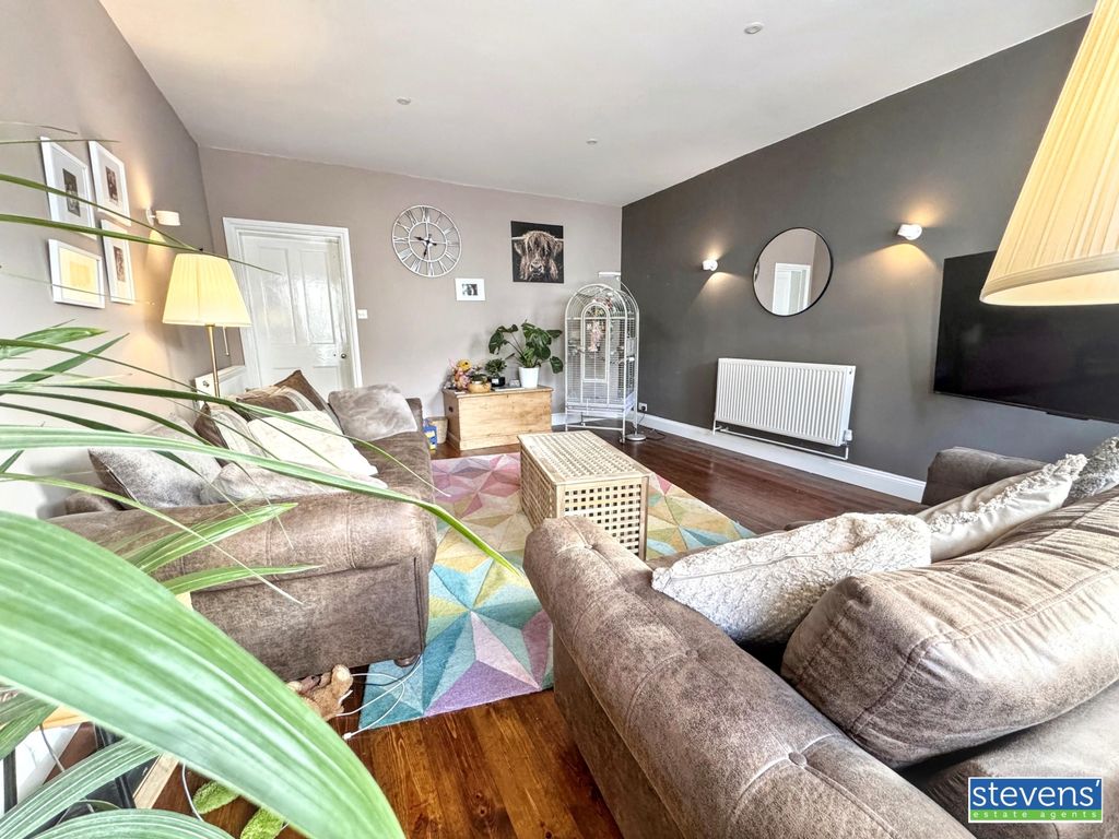 Additional image 4 of 3 bed terraced house for saleThe Square, North Tawton, Devon EX20