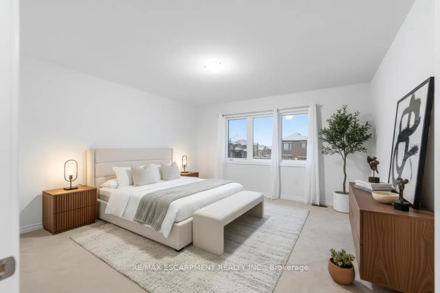 Additional image 12 of 9 Admiral Road