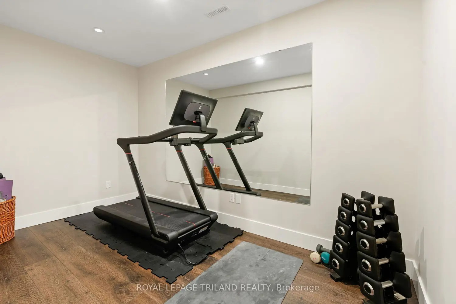 Additional image 20 of 51000 Ron Mcneil Line