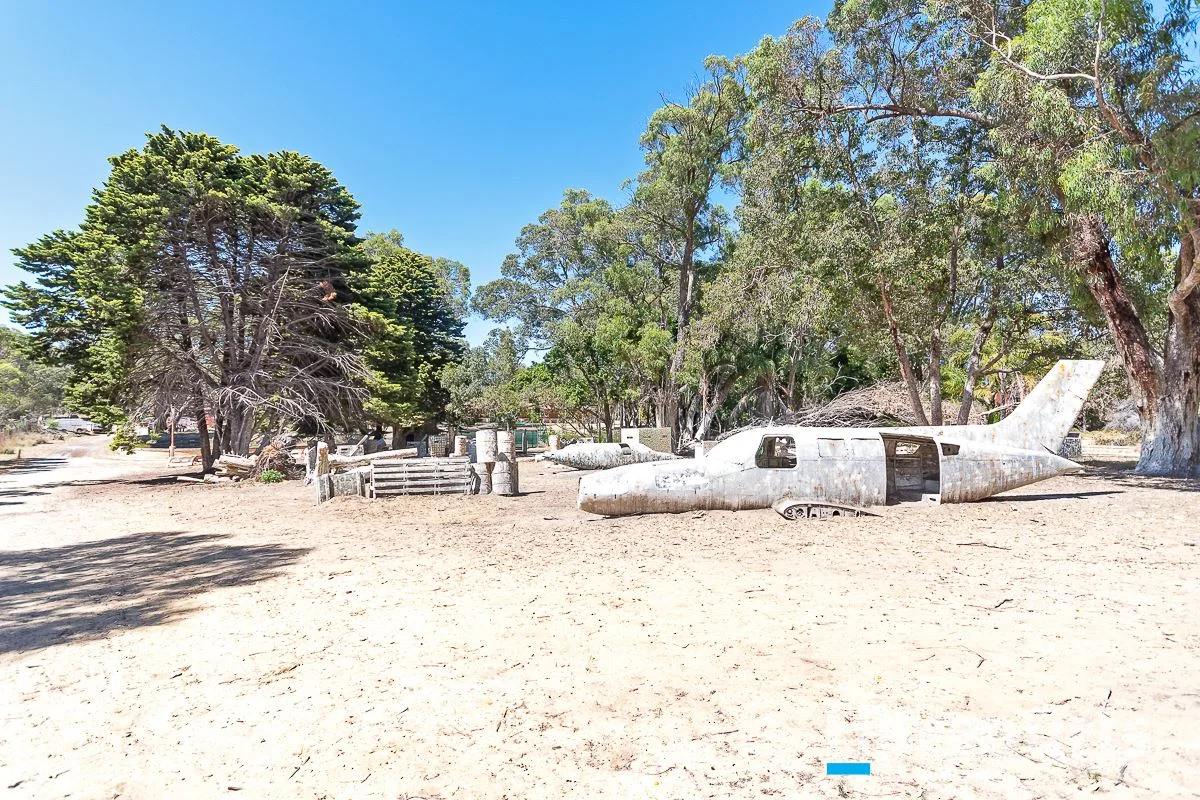 Additional image 18 of 414 Karoborup Road, Carabooda WA 6033