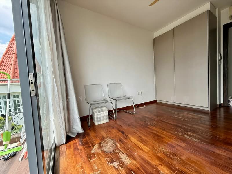 Additional image 8 of 1 Robey Crescent