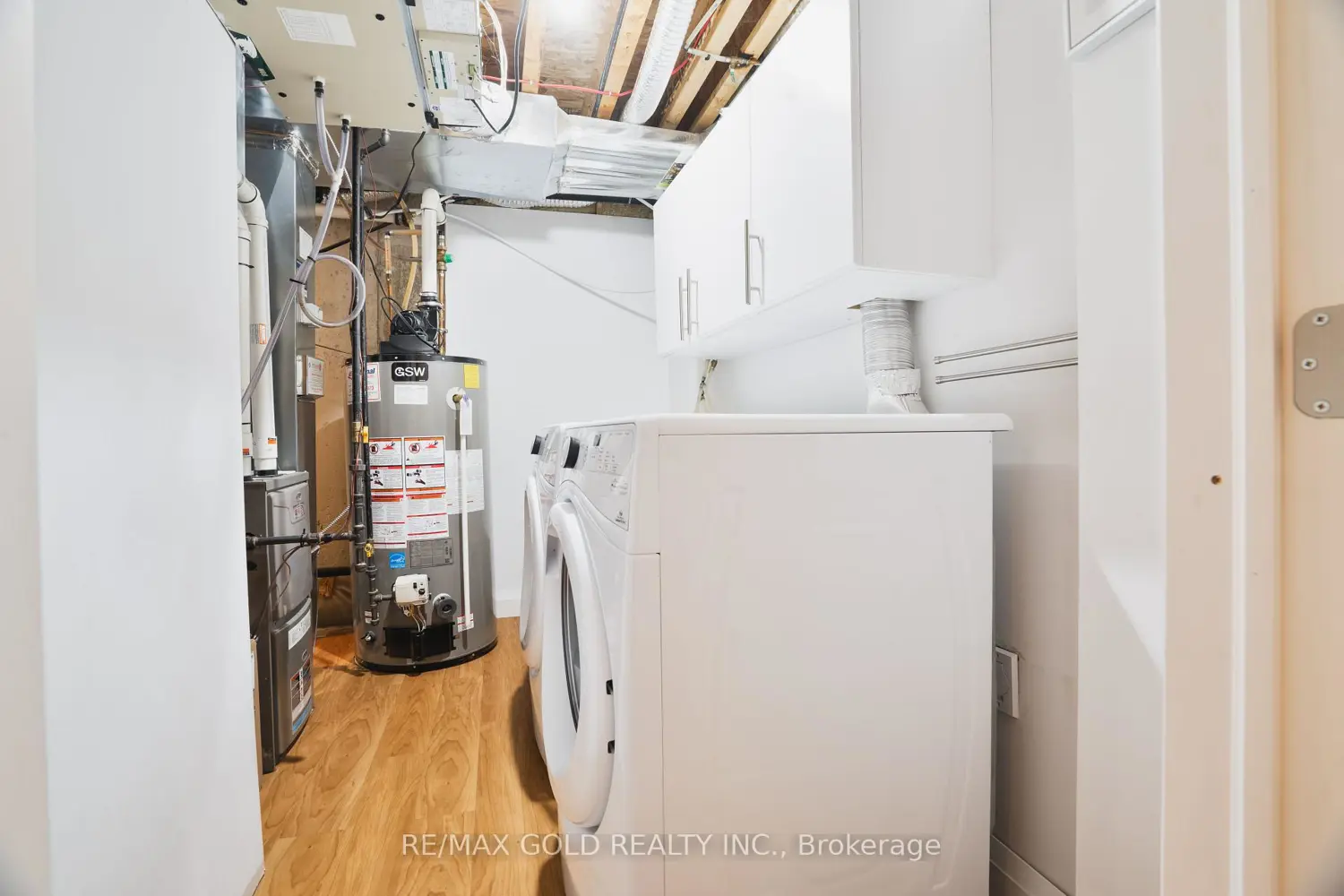 Additional image 8 of 56 Snelgrove Crescent