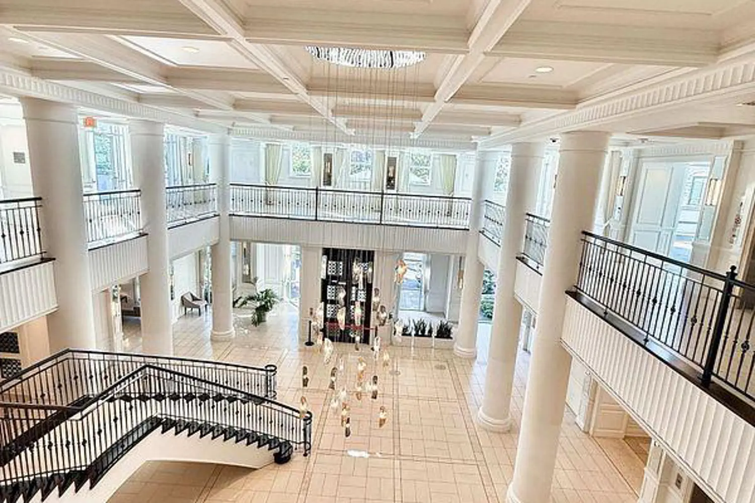 Additional image 3 of 15 Greenview Avenue Ph14