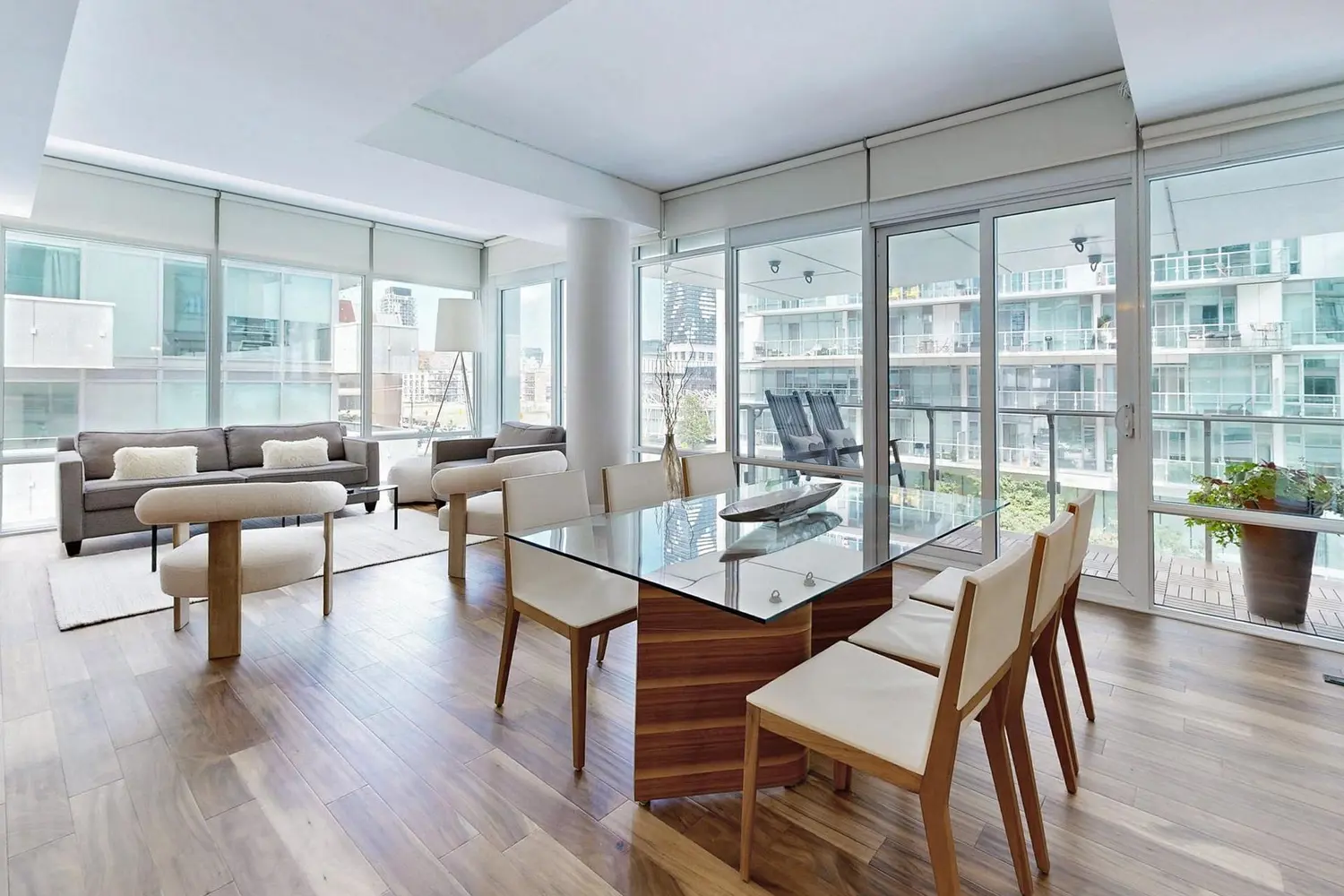 Additional image 5 of 29 Queens Quay 401