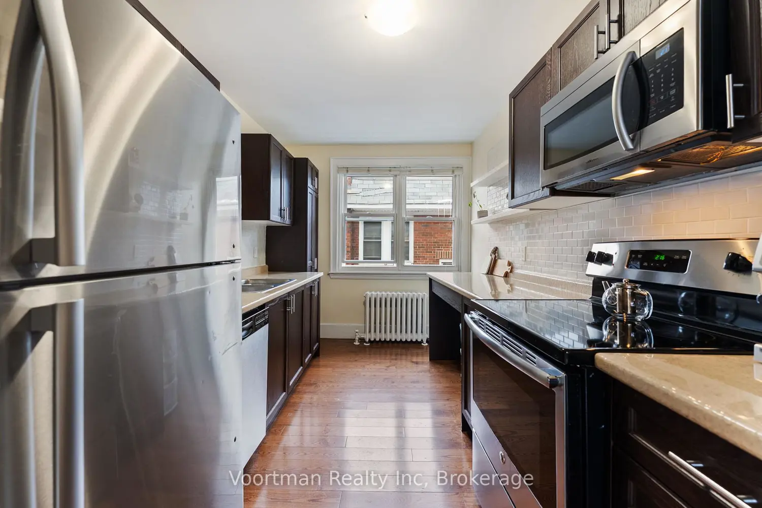 Additional image 2 of 362 John Street 6