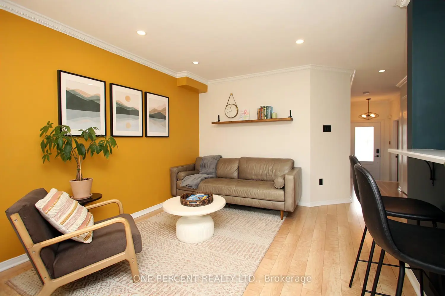 5223 Fairford Crescent 55