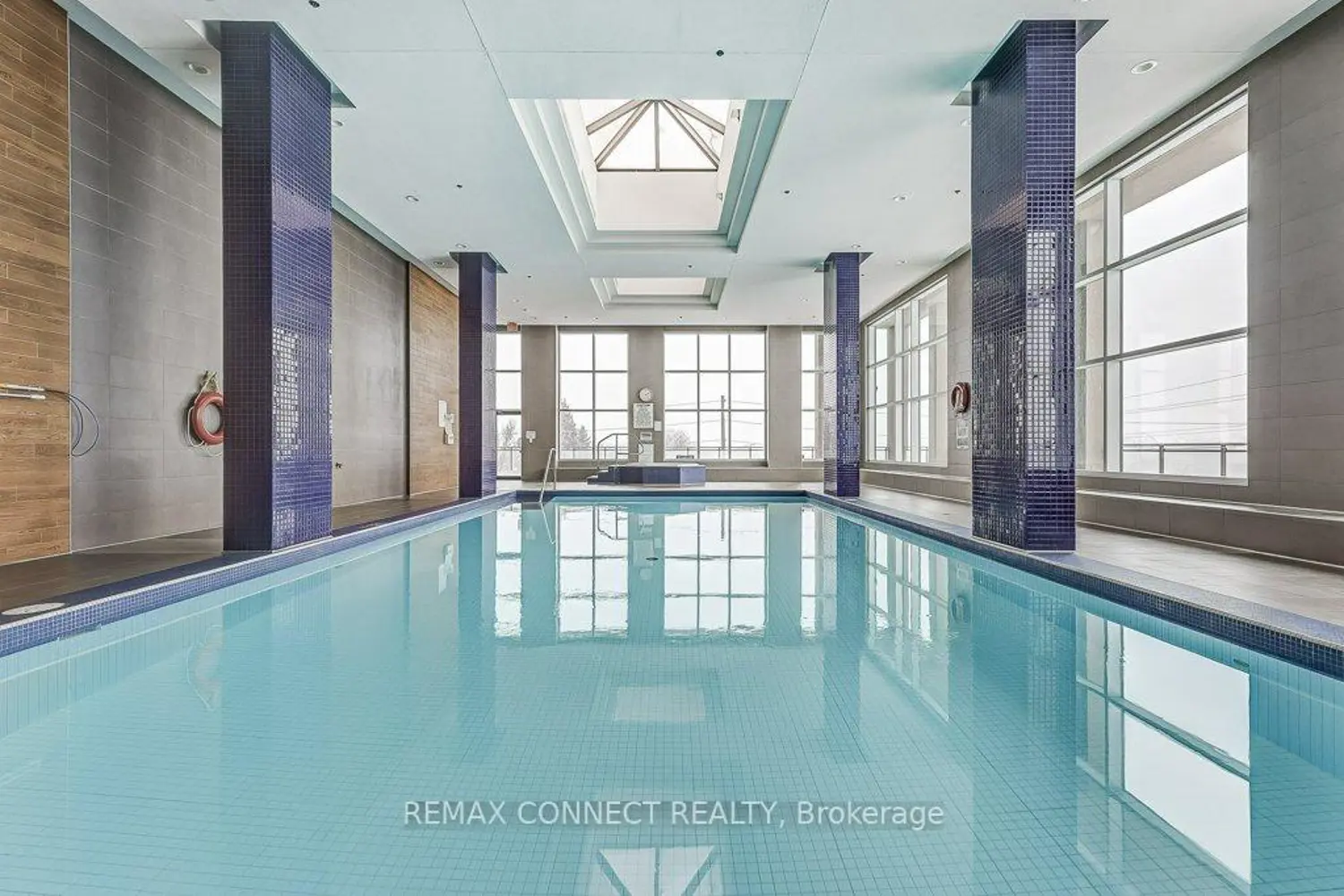 Additional image 15 of 1235 Bayly Street 905