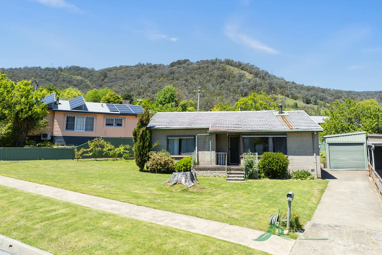 24 Lakeside Avenue, Mount Beauty VIC 3699