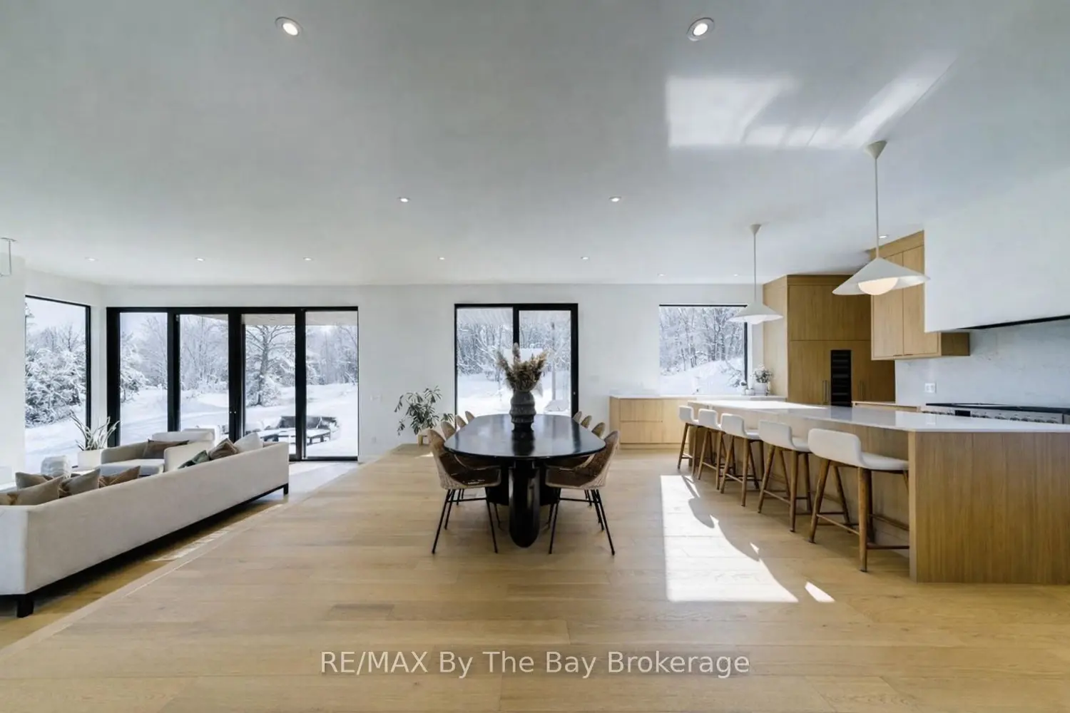 Additional image 2 of 18 Raintree Court