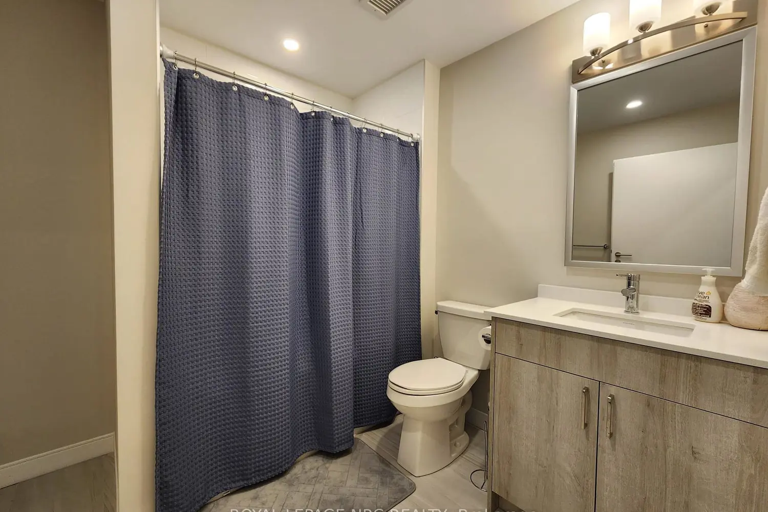 Additional image 13 of 118 West Street 204