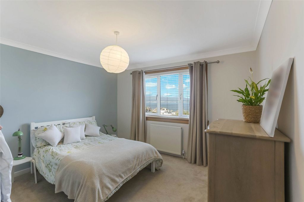 Additional image 7 of 3 bed semi-detached house for salePreston Place, Gourock, Inverclyde PA19