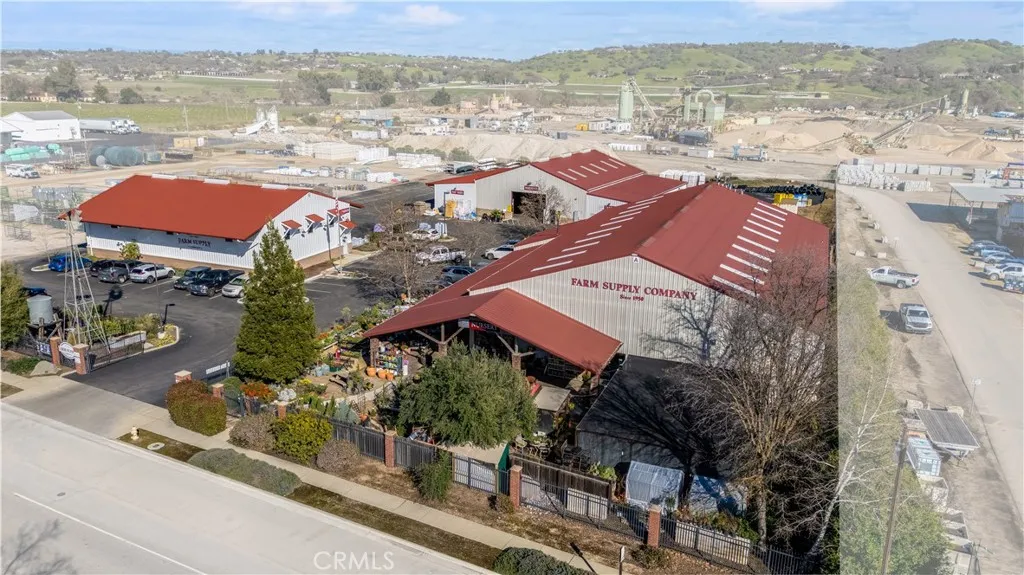 Additional image 6 of 2450 Ramada Drive, Paso Robles, CA 93420