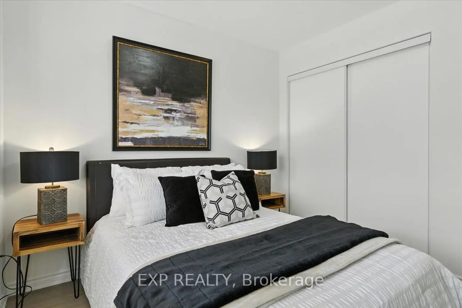 Additional image 14 of 3303 Thunderbird Promenade