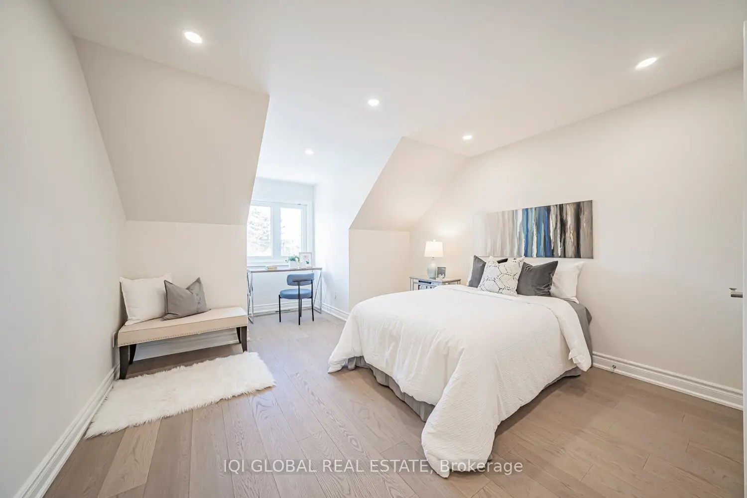 Additional image 13 of 2211 Rockingham Drive